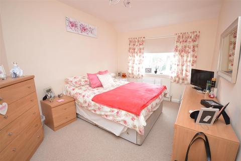 10 Ashton Road, Birmingham, B25 8NZ