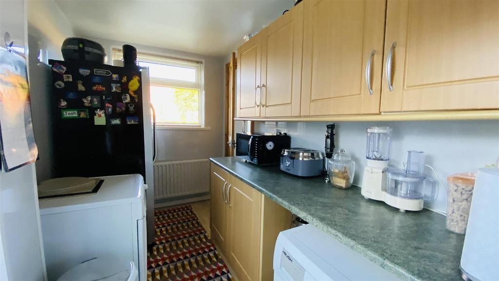Watson Close, DaltonleDale, Seaham 2 bed semidetached house £149,950