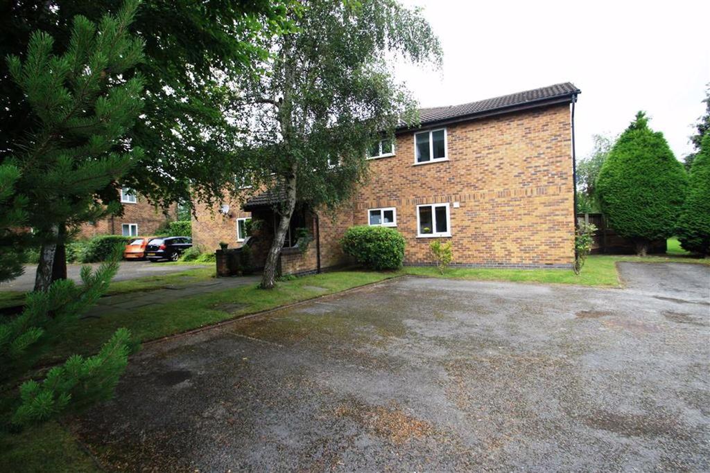 Pinewood Court, Brackenwood Mews, WILMSLOW Studio £575 pcm (£133 pw)