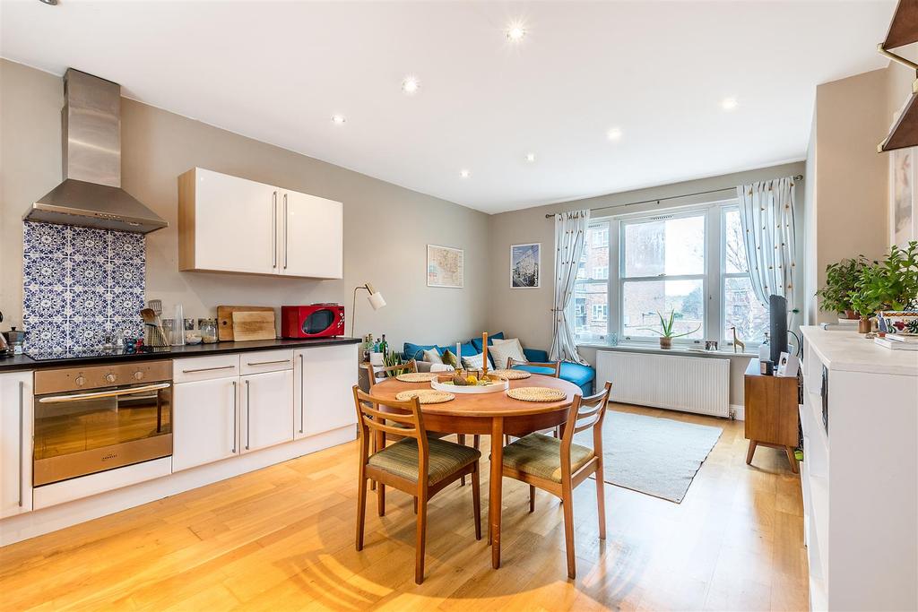 3, 130 Dalberg Road-4.JPG