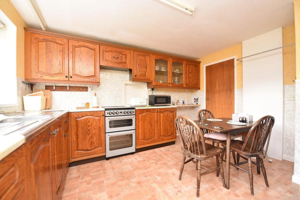 Kitchen-Breakfast Room