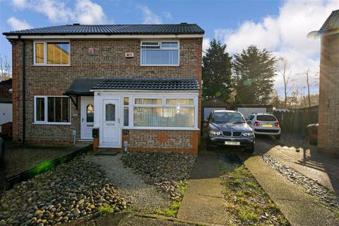 28 Brackley Close, Hull, HU8 8EF