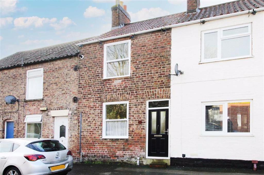 Scarborough Road, Driffield, East Yorkshire 2 bed terraced house £117,950