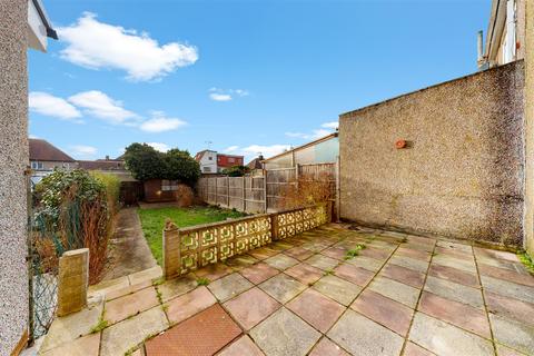 5 Perimeade Road, Perivale, Greenford, UB6 7AR