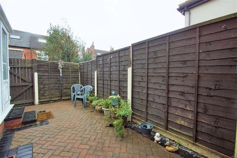 26 Birch Crescent, Leeds, LS15 7SU