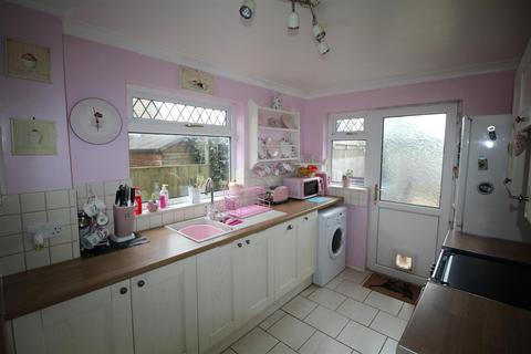 8 Dancing Close, Undy, Caldicot, NP26 3JT
