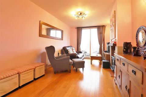 40 Appledore Avenue, Bexleyheath, DA7 6QH