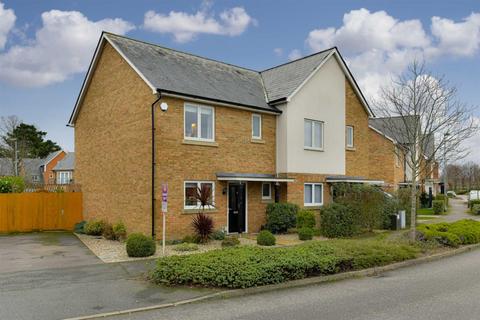 48 Parkview Way, Epsom, KT19 8FF