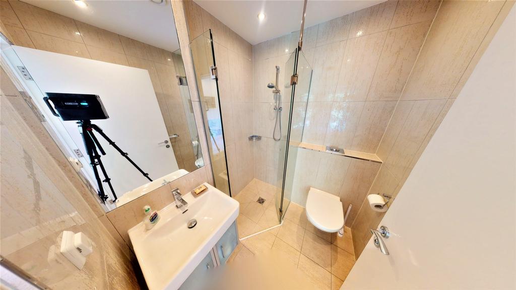 Bedroom 2 - En-Suite