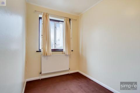 22 Cotmans Close, Hayes, UB3 3PR