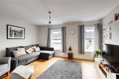 72a West Road, London, E15 3PY