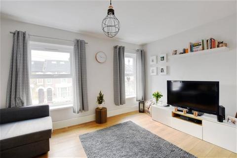 72a West Road, London, E15 3PY