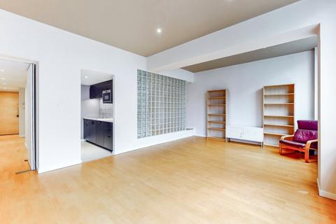 1 bedroom apartment to rent, Strype Street, E1