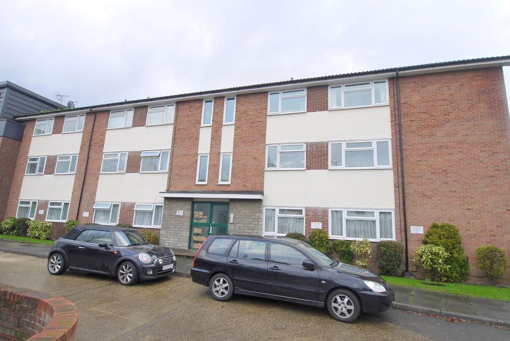 London Road,Riverhead,Sevenoaks 2 bed apartment £250,000