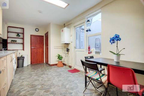 180 Langthorne Road, London, E11 4HS