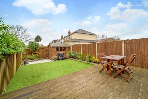 65 Queens Road, New Malden, KT3 6BY