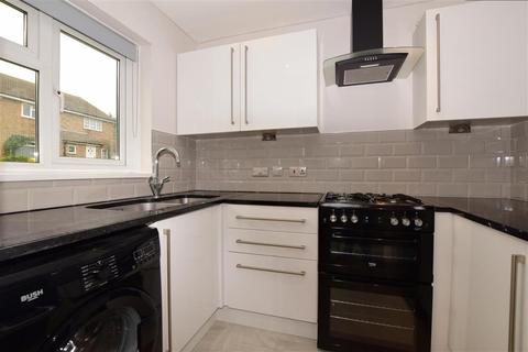 22 Parr Close, Leatherhead, KT22 7HD