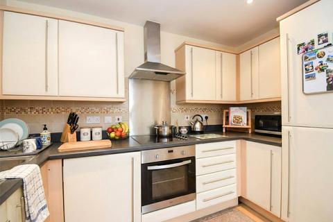 2 bedroom apartment to rent, The Junction, Grays Place, Slough, Berkshire, SL2