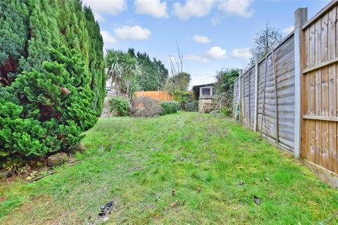 19 Shakespeare Road, Tonbridge, TN9 2QH