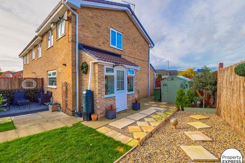 15 Briggs Avenue, South Bank, Middlesbrough, TS6 6XL