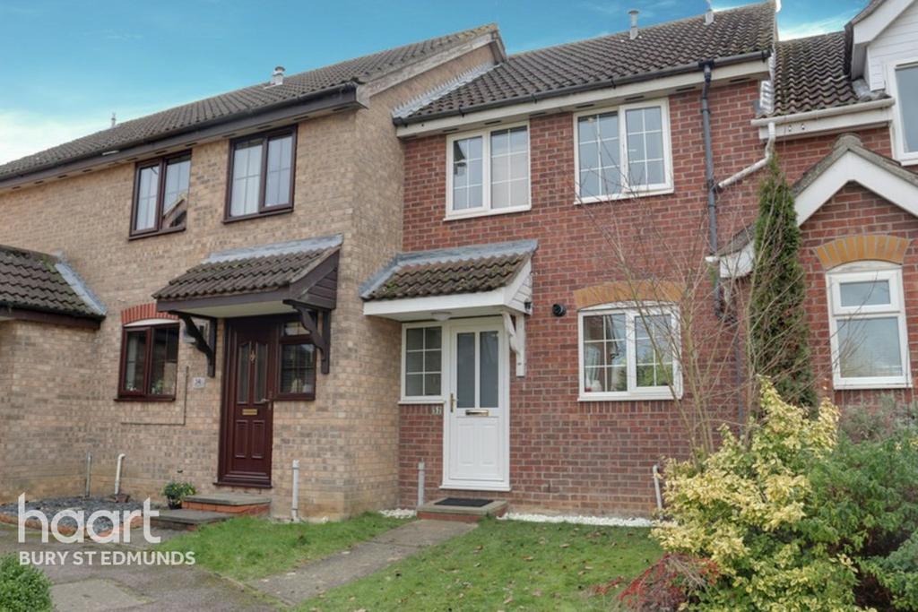 Appledown Drive, Bury St Edmunds 2 bed terraced house £220,000