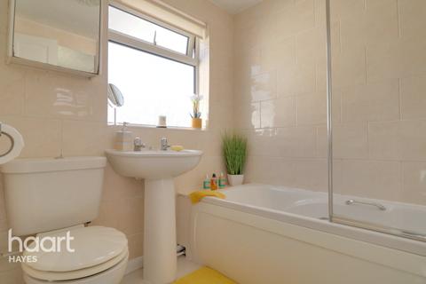 11 Glamis Crescent, Hayes, UB3 1QA