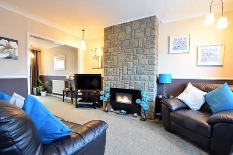 75 Crown Road, Clacton-on-sea, CO15 1AU