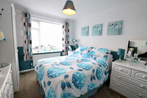 75 Crown Road, Clacton-on-sea, CO15 1AU