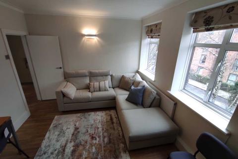 2 bedroom flat to rent, Priory Road, West Hampstead NW6