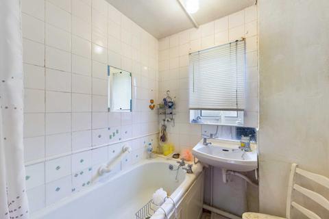 63 Cherry Orchard, Hemel Hempstead, HP1 3NH
