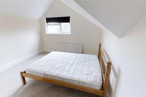 5 bedroom end of terrace house to rent, Sycamore Road, Friary and St Nicolas, GU1