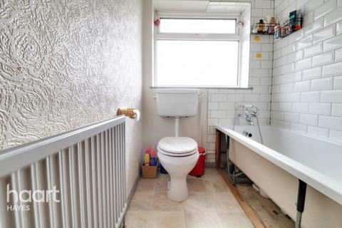 2a Queens Road, Hayes, UB3 2RX