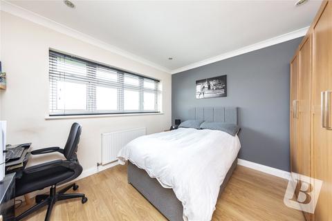 5 Kerry Drive, Upminster, RM14 1JB