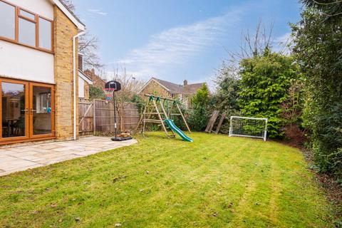 30 Surley Row, Emmer Green, Reading, RG4 8NA