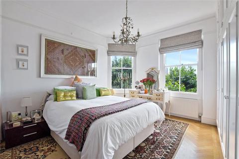 3 bedroom flat to rent, Albany Mansions, Albert Bridge Road, London