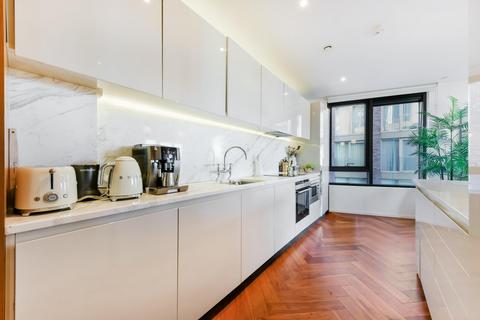 3 bedroom apartment for sale, Ambassador Building, Embassy Gardens, SW11