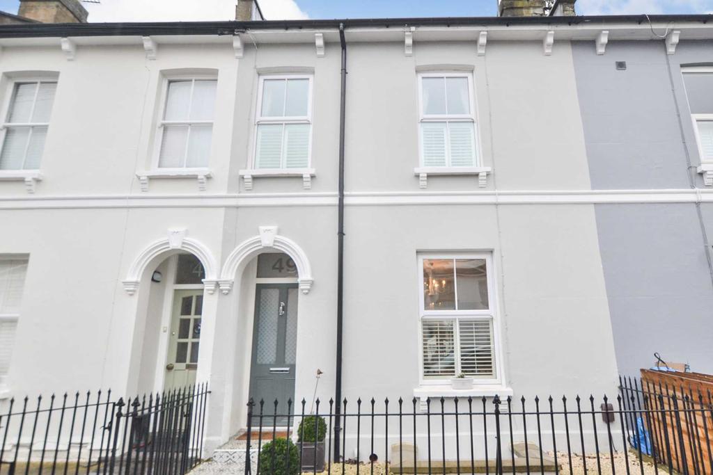 Brighton Road, Cheltenham, Gloucestershire 3 bed townhouse £470,000