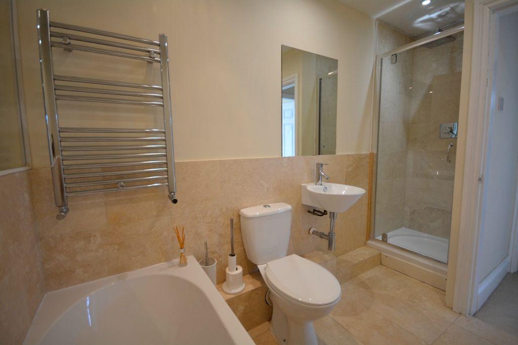 Photograph 15