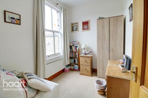 50 Rensburg Road, London, E17 7HN