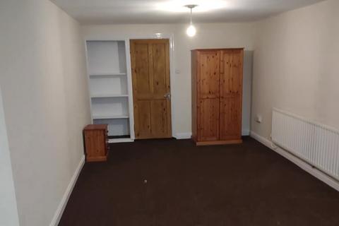 Studio to rent, WHITCHURCH ROAD - Studio Apartment within walking distance of the UHW and Companies House