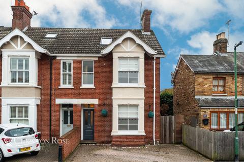12 Course Road, Ascot, SL5 7HL