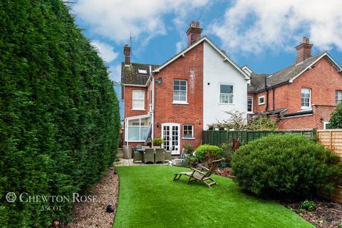 12 Course Road, Ascot, SL5 7HL