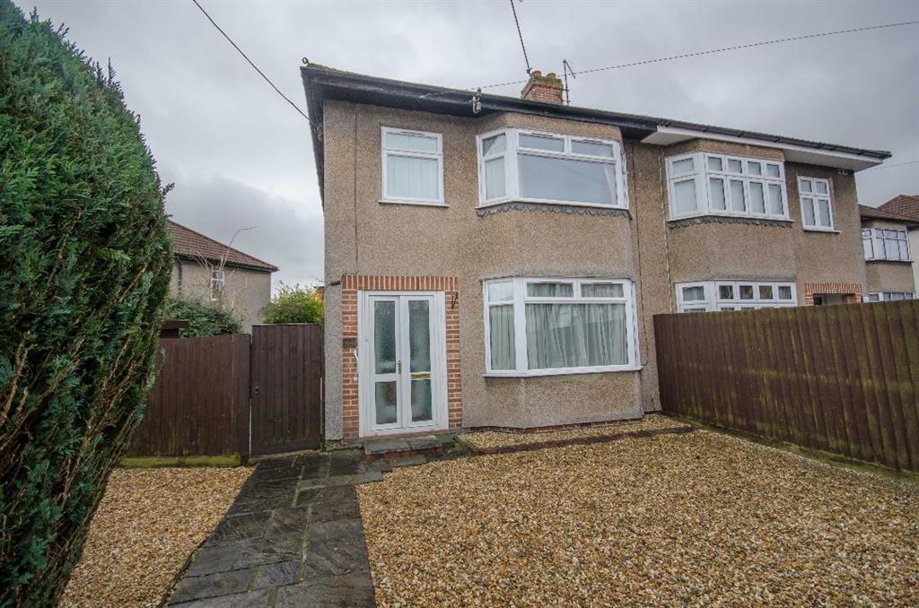 Station Road, Kingswood, Bristol, BS15 4XP 3 bed semidetached house