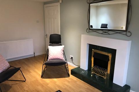 1 bedroom flat to rent, Lady Nairne Grove, Duddingston, Edinburgh, EH8