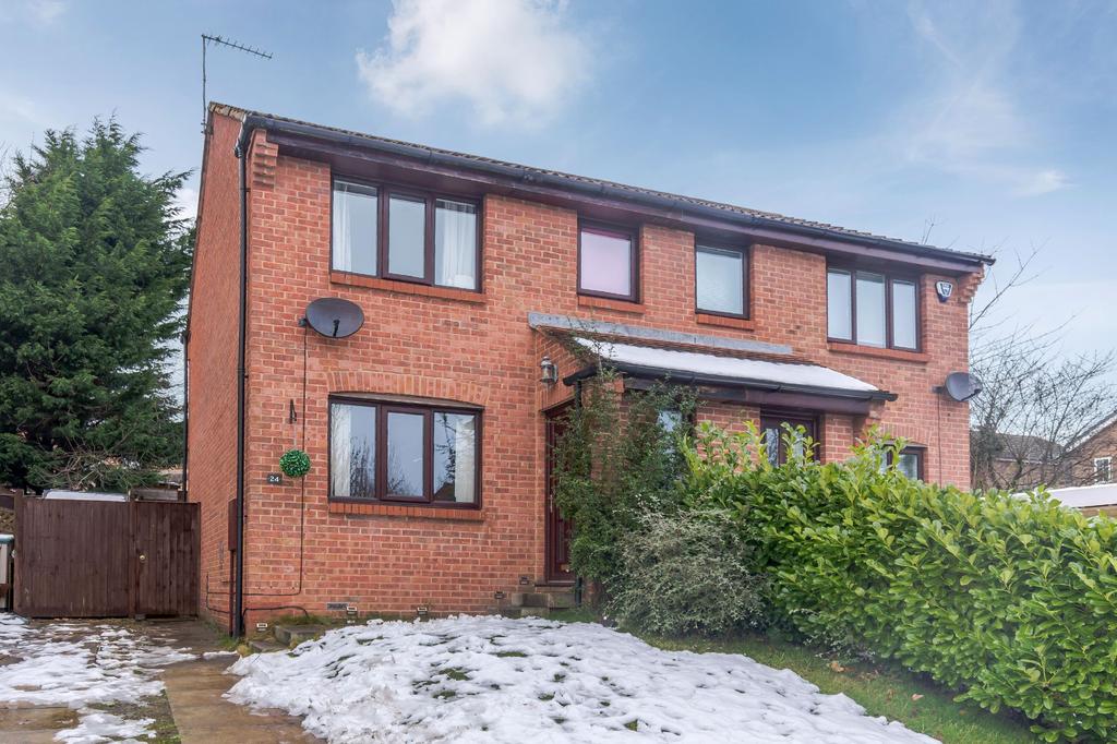Hartwith Drive, Harrogate, HG3 2UY 3 bed semidetached house £220,000