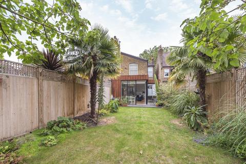 8 Calais Street, London, SE5 9LP