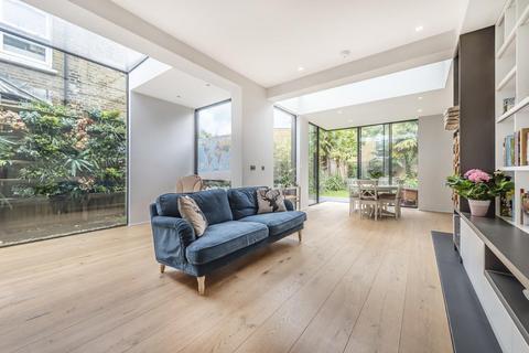 8 Calais Street, London, SE5 9LP