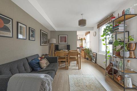 47a Bickersteth Road, London, SW17 9SH
