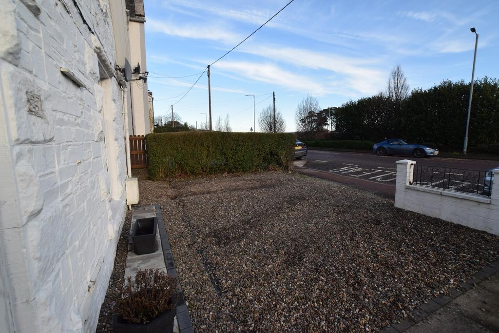 3 Ernespie Road, Castle Douglas, DG7 1 LD - Grieve