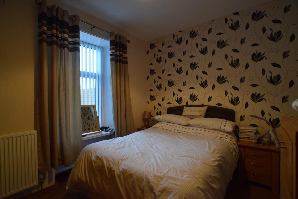3 Ernespie Road, Castle Douglas, DG7 1 LD - Grieve